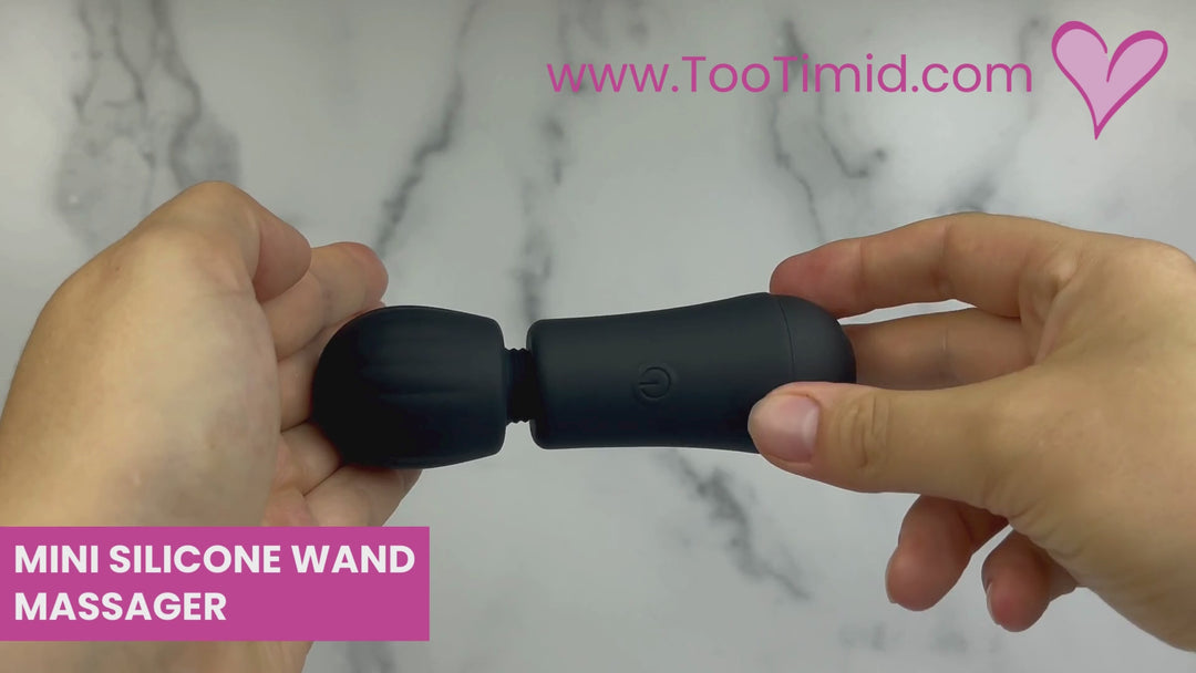 Video of mini black vibrating wand